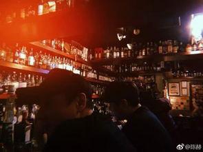 吃瓜吃到凌晨,揭秘娱乐圈那些不为人知的秘密